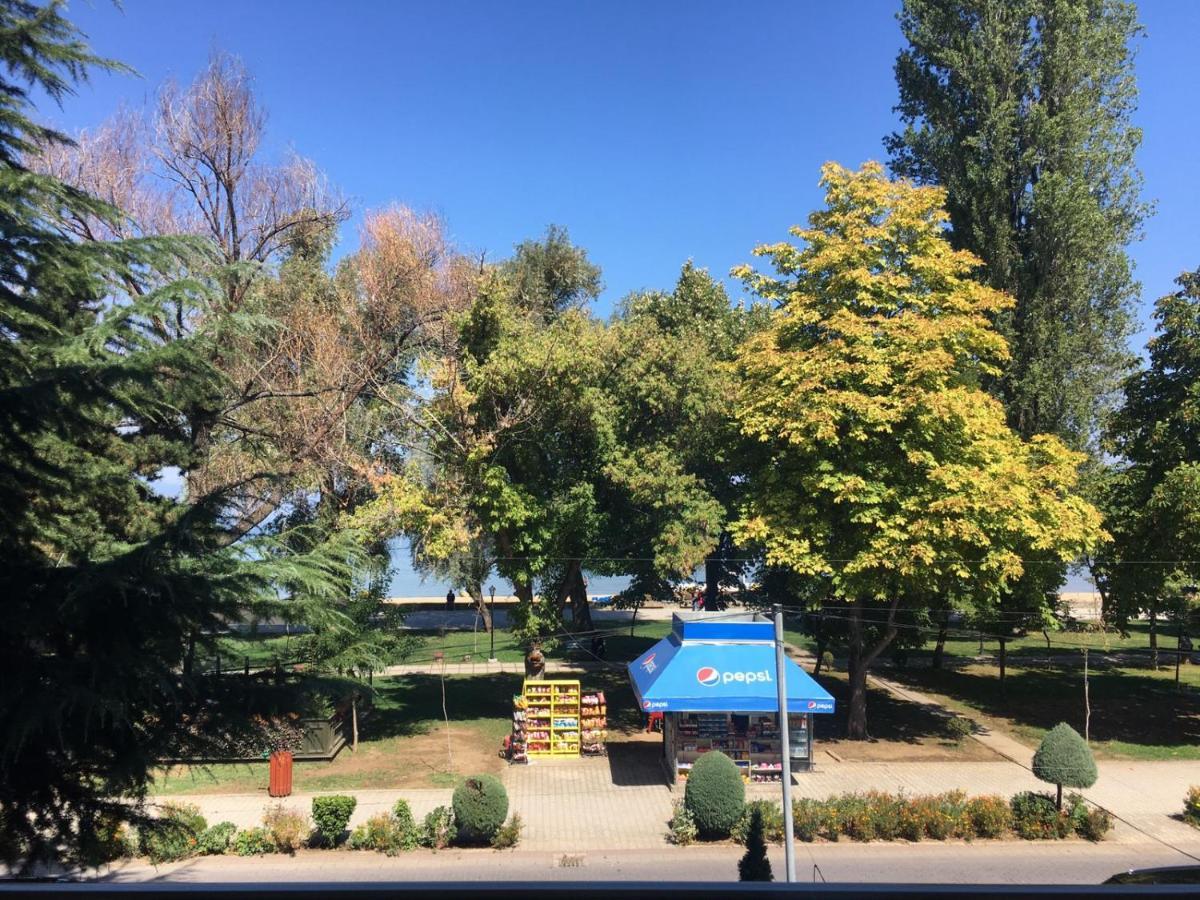 Vila Vadeha Pogradec Exteriör bild