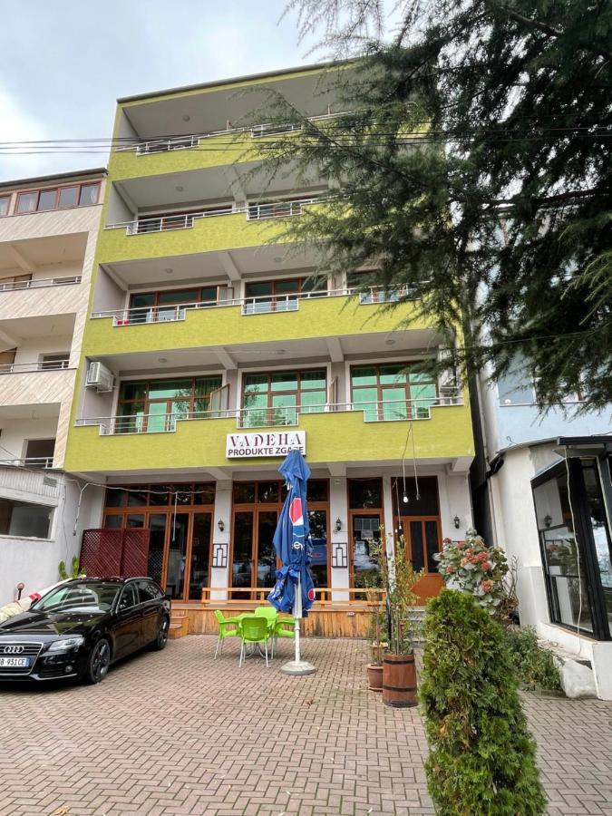 Vila Vadeha Pogradec Exteriör bild