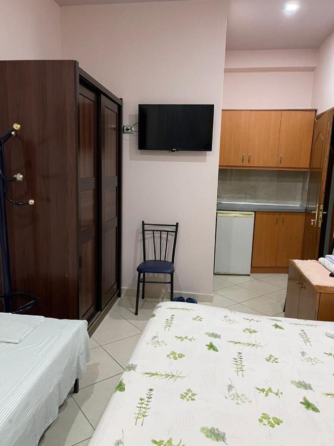 Vila Vadeha Pogradec Exteriör bild