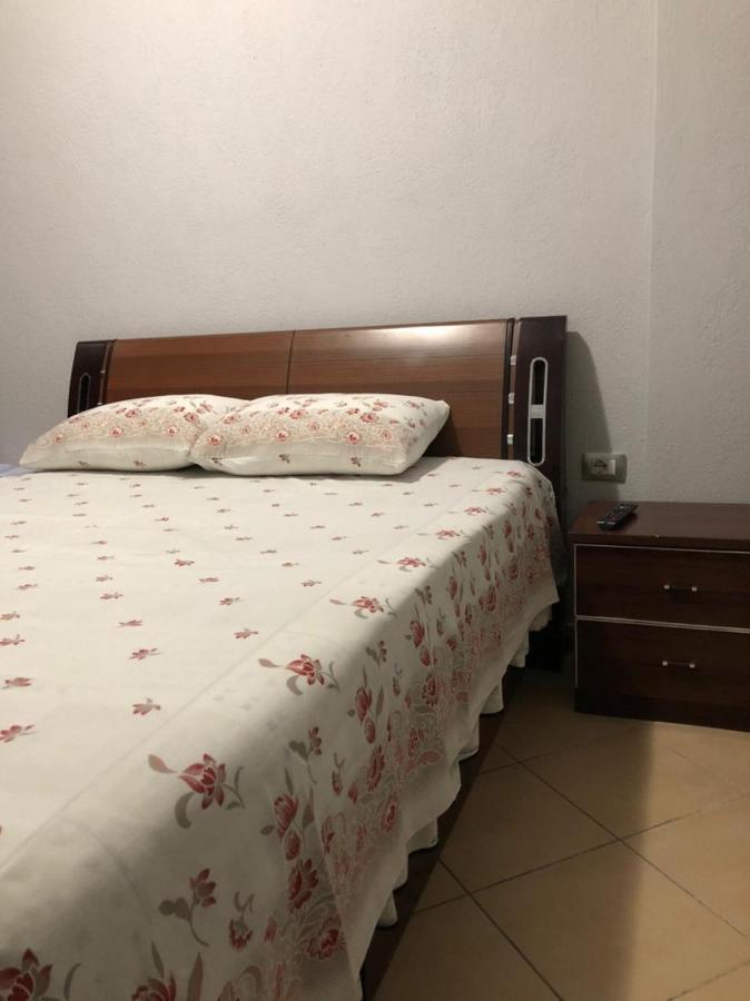 Vila Vadeha Pogradec Exteriör bild