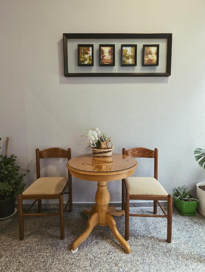 Vila Vadeha Pogradec Exteriör bild