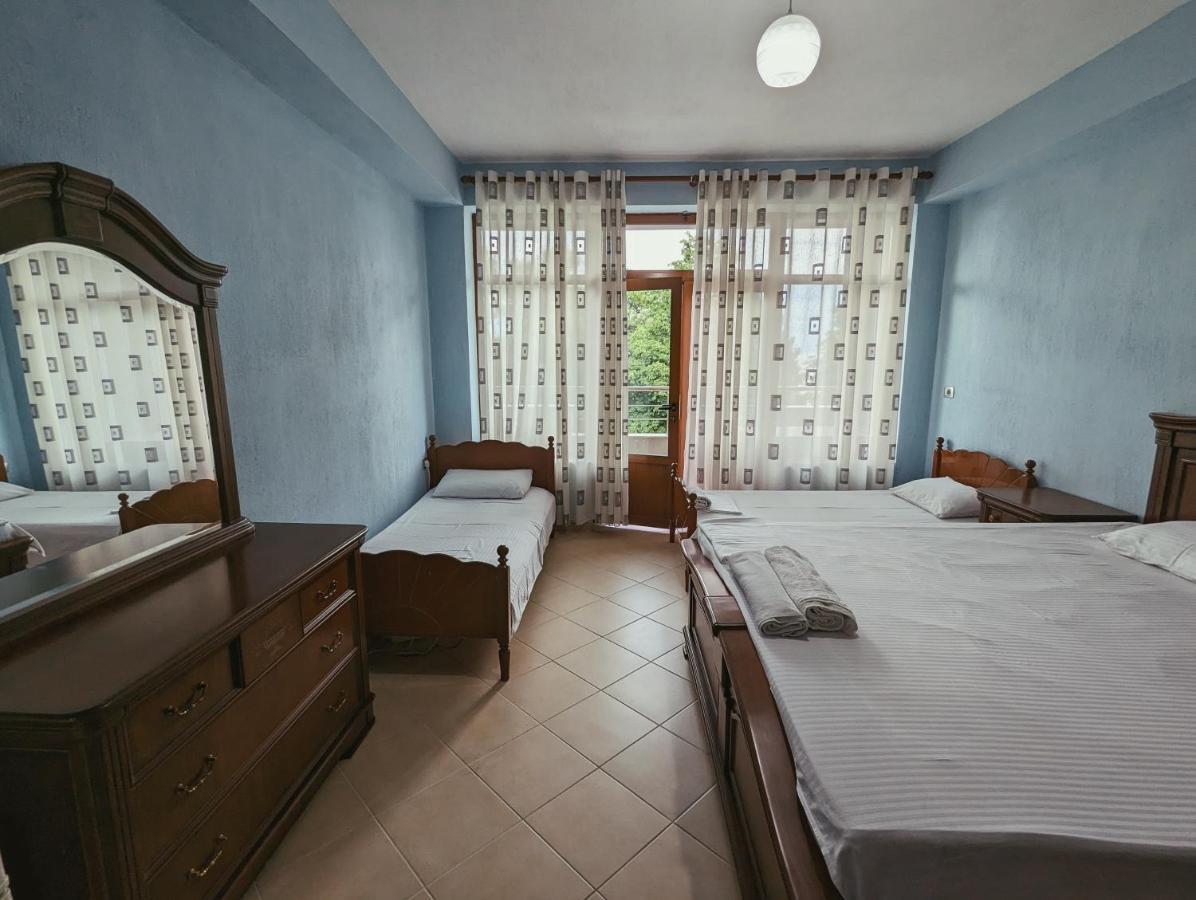 Vila Vadeha Pogradec Exteriör bild