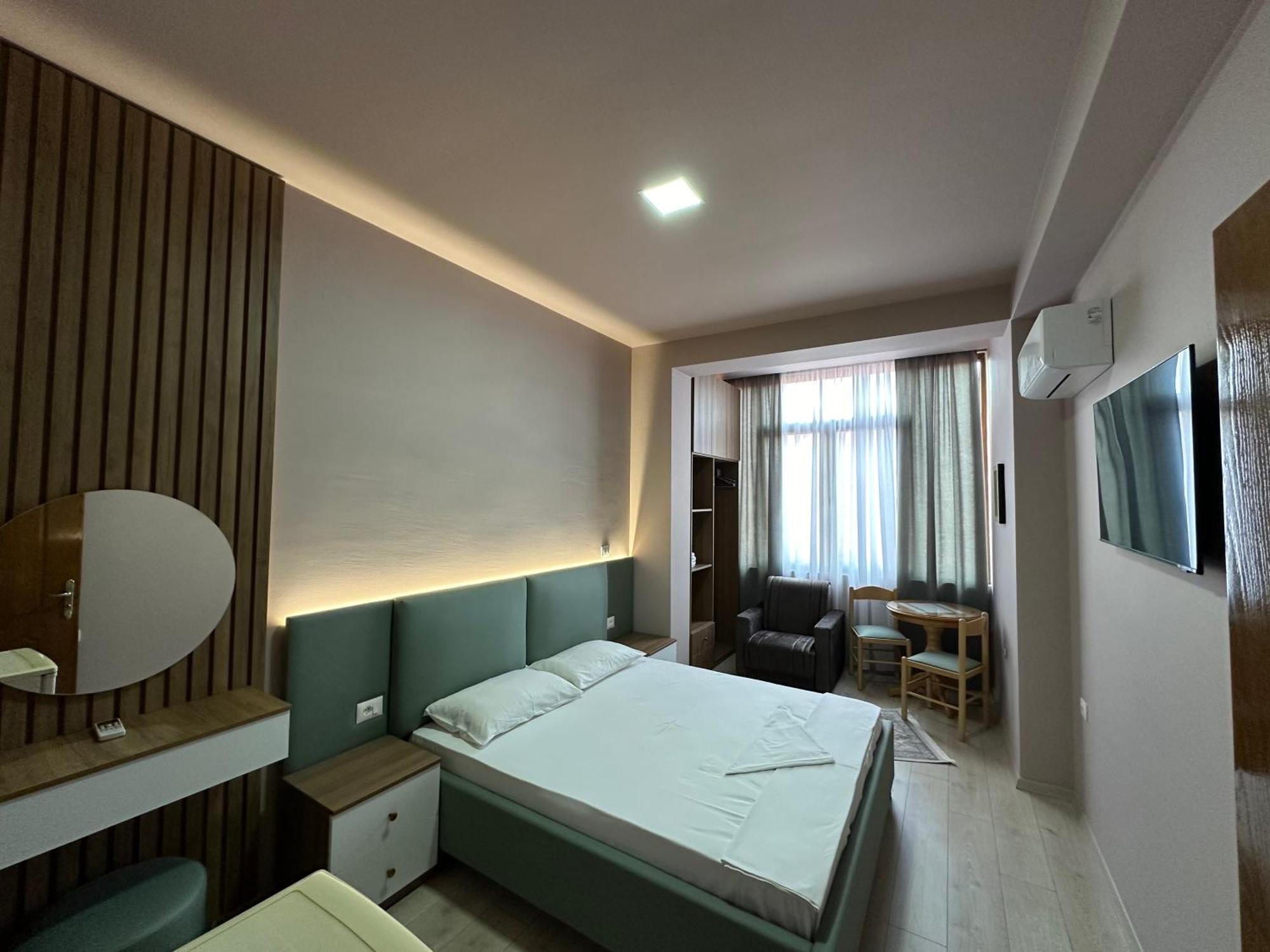 Vila Vadeha Pogradec Exteriör bild